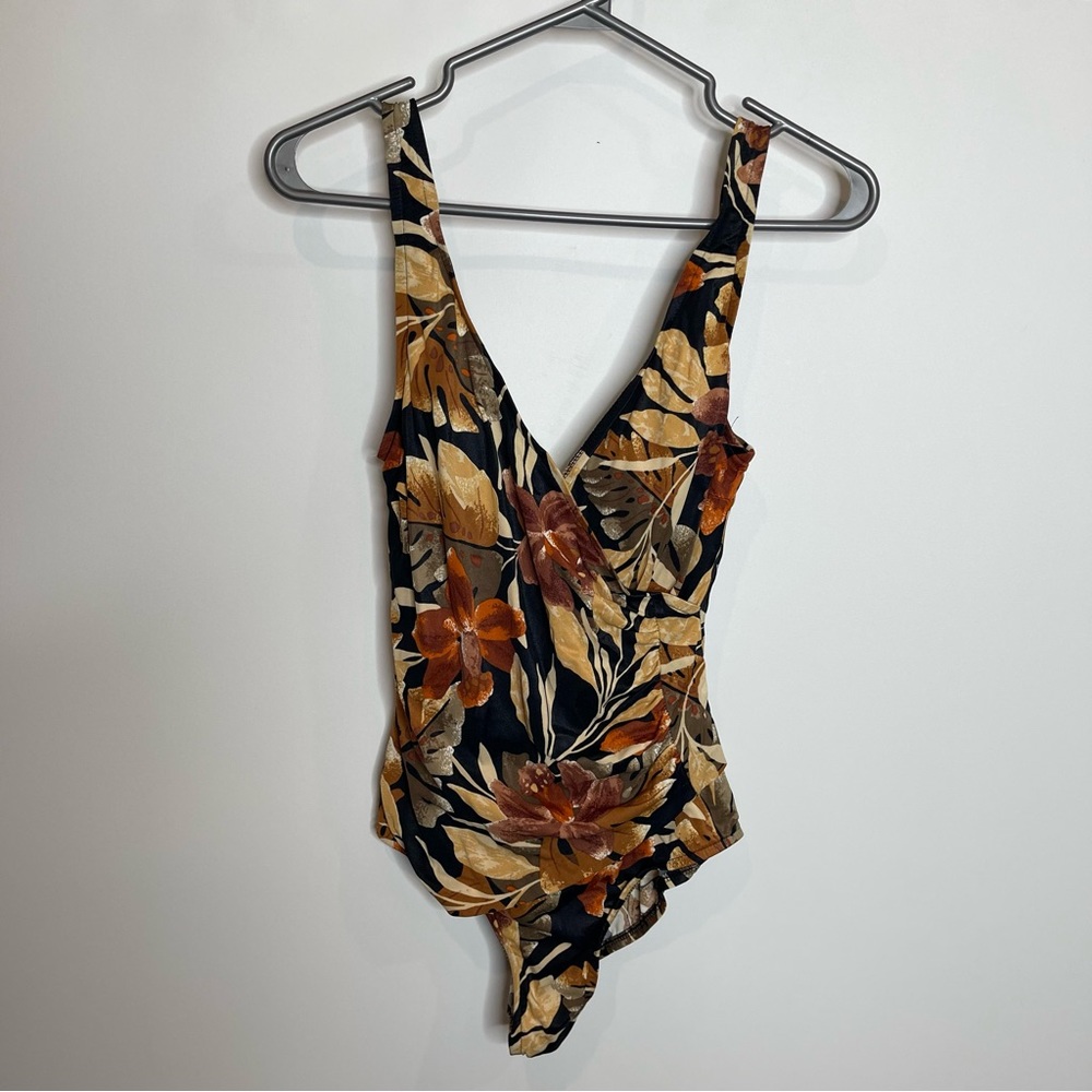 Vtg Jantzen Floral Cross Front One Piece bathing suit Swimsuit Swimwear